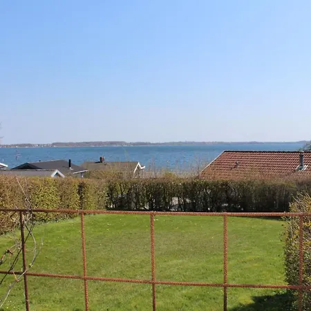 בית נופש Tekla - 70m To The Fjord By Interhome גראסטן