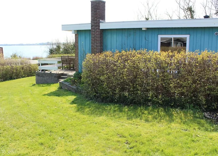 Tekla - 70m To The Fjord By Interhome *